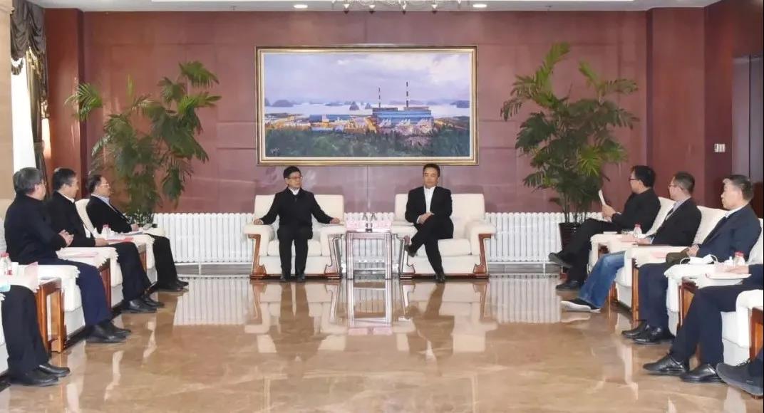 2B549B86C80F53CB4AE56EA55D4_7A9E9B00_13AD8.jpg?e=